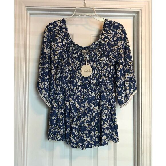 CHENAULT - L Sz M - Blue Floral Smocked Blouse in Blue Ditsey 100% Rayon. NWT! - Picture 11 of 15